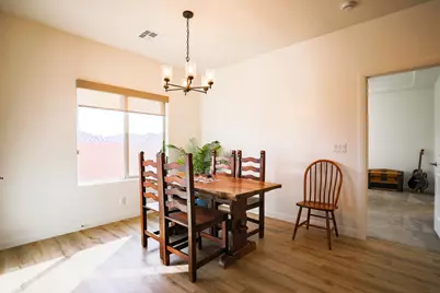 2767 W Vico Way, Saint George, UT 84770 - Photo 8