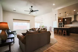 2767 W Vico Way, Saint George, UT 84770 - Photo 10