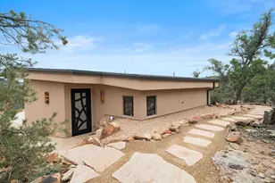 907 W Pinion Hls Dr, Dammeron Valley, UT 84783 - Photo 46