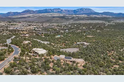 907 W Pinion Hills Dr, Dammeron Valley, UT 84783 - Photo 80