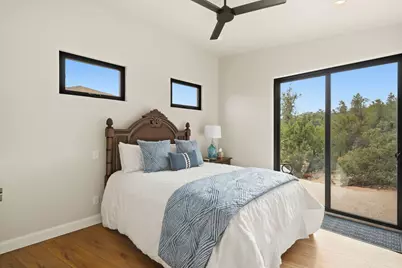 907 W Pinion Hills Dr, Dammeron Valley, UT 84783 - Photo 50