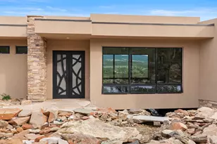 907 W Pinion Hls Dr, Dammeron Valley, UT 84783 - Photo 8