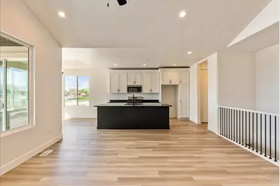 3675 N Columbine Way #381, Eagle Mountain, UT 84005 - Photo 6