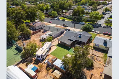 358 W 200 S, Saint George, UT 84770 - Photo 42