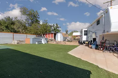 358 W 200 S, Saint George, UT 84770 - Photo 32