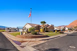 292 S 120 E, Ivins, UT 84738 - Photo 2