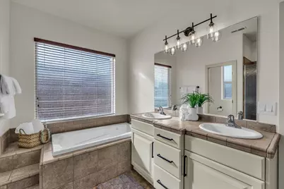 1741 S Summerfield Ln, Washington, UT 84780 - Photo 14