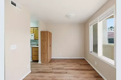 275 S Valley View #J102, Saint George, UT 84770 - Photo 4