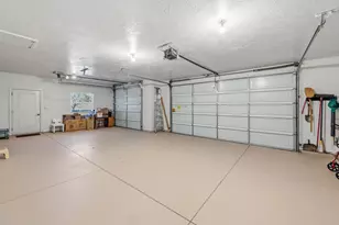 201 W Lake Ln, Toquerville, UT 84774 - Photo 30