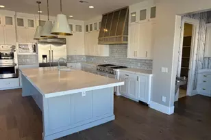 2275 E Meadow Valley Ln, Saint George, UT 84790 - Photo 6