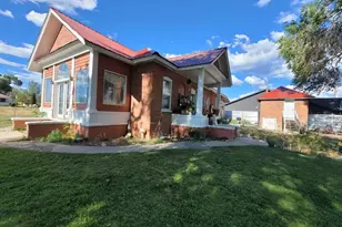85 S 400 E, Beaver, UT 84713 - Photo 2