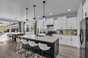 1877 S Heritage Fields Dr, Washington, UT 84780 - Photo 8