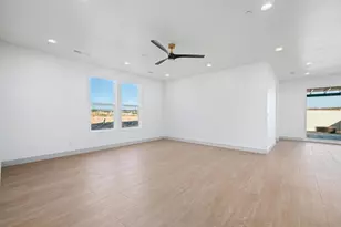 3578 E Amenecer Ln, Washington, UT 84780 - Photo 8