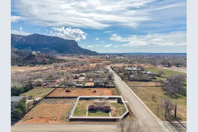 780 N Hildale St, Hildale, UT 84784 - Photo 46