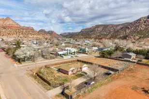 780 N Hildale St, Hildale, UT 84784 - Photo 42