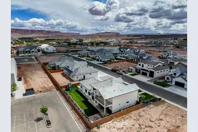 3103 E 2080 S, Saint George, UT 84790 - Photo 14