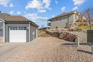 3354 W Kingsbury Dr, Cedar City, UT 84720 - Photo 4