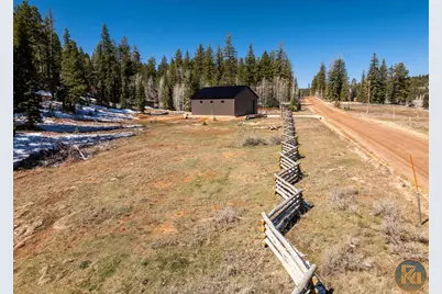 2060/ 2080 E Strawberry Point Rd, Duck Creek Village, UT 84762 - Photo 30