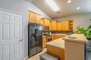 1806 N Dixie Downs, Saint George, UT 84770 - Photo 4