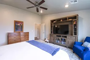 1651 E Wolf Hole Dr, Saint George, UT 84790 - Photo 20