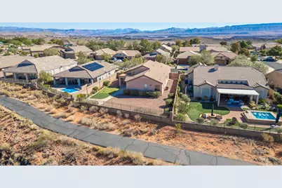 1163 N Crown King Ave, Washington, UT 84780 - Photo 32