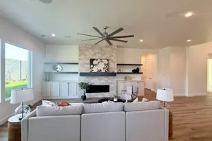 2583 E Suniva Way, Saint George, UT 84790 - Photo 12