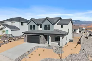 1818 W 300 N, Hurricane, UT 84737 - Photo 2