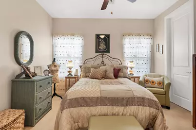 1067 E Silver Falls Dr N, Washington, UT 84780 - Photo 34