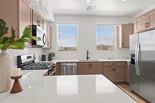 1078 W Albertine Ln, Saint George, UT 84790 - Photo 4