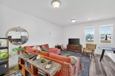 5004 W Daybreak Parkway Parkway, South Jordan, UT 84009 - Photo 10