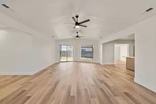 372 N Quail Ridge Dr, Washington, UT 84780 - Photo 6