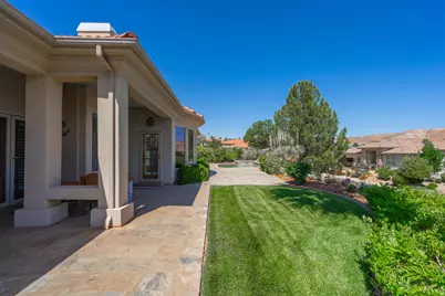 2578 W Desert Springs Rd, Saint George, UT 84770 - Photo 36