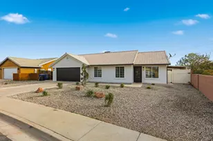 34 N Paradise Way, Saint George, UT 84790 - Photo 2