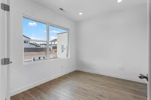 1903 S Cyclone Dr, Washington, UT 84780 - Photo 14