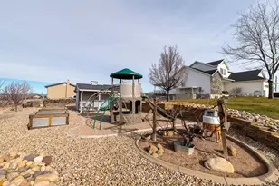 1653 N Millstone Circle, Enoch, UT 84721 - Photo 92