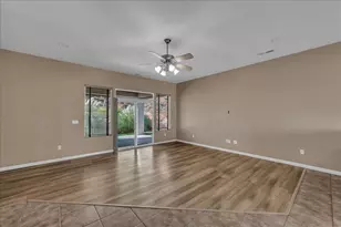 1083 W Shadow Ridge Ct, Washington, UT 84780 - Photo 4