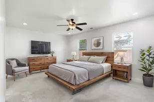 960 N Catalpa Dr, Washington, UT 84780 - Photo 8