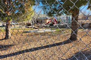 401 N 230 W, Hurricane, UT 84737 - Photo 14