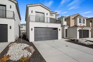 2311 E Kiabito Ln, Saint George, UT 84790 - Photo 2