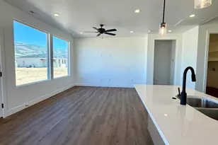 4956 N 925 E, Enoch, UT 84721 - Photo 6