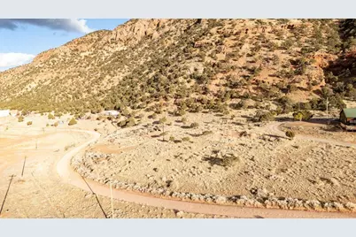 1812 N Foothill Dr, Paragonah, UT 84760 - Photo 6