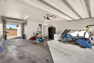 1269 E Pine Valley St, Washington, UT 84780 - Photo 28