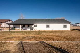 4236 N Maple Circle, Enoch, UT 84721 - Photo 58