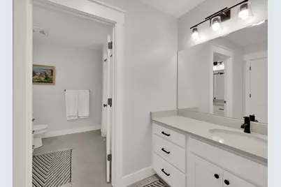 6889 W Lake Ave Ave, South Jordan, UT 84009 - Photo 42