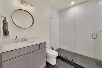 6889 W Lake Ave Ave, South Jordan, UT 84009 - Photo 32