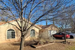 565 S 250 E, Ivins, UT 84738 - Photo 1