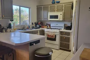 565 S 250 E, Ivins, UT 84738 - Photo 4