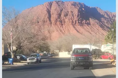 565 S 250 E, Ivins, UT 84738 - Photo 24