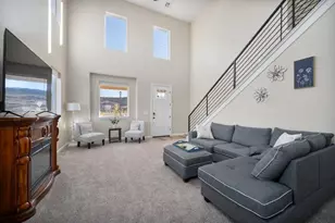1017 N Pleasant Valley Ln, Washington, UT 84780 - Photo 6