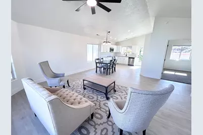 2045 S 1400 E #12, Saint George, UT 84790 - Photo 2